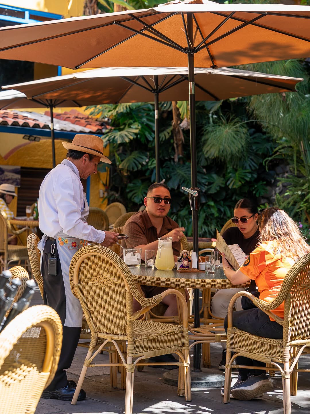 Gente Patio Vertical
